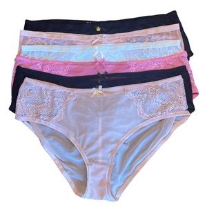 EUC 6 pr Daisy Fuentes Panties - size 3X